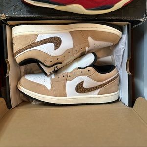 Jordan 1 Low Brown Elephant Sz 8.5